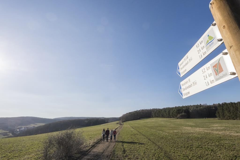 Hotel Und Landgasthof Zum Bockshahn Spessart  Luaran gambar