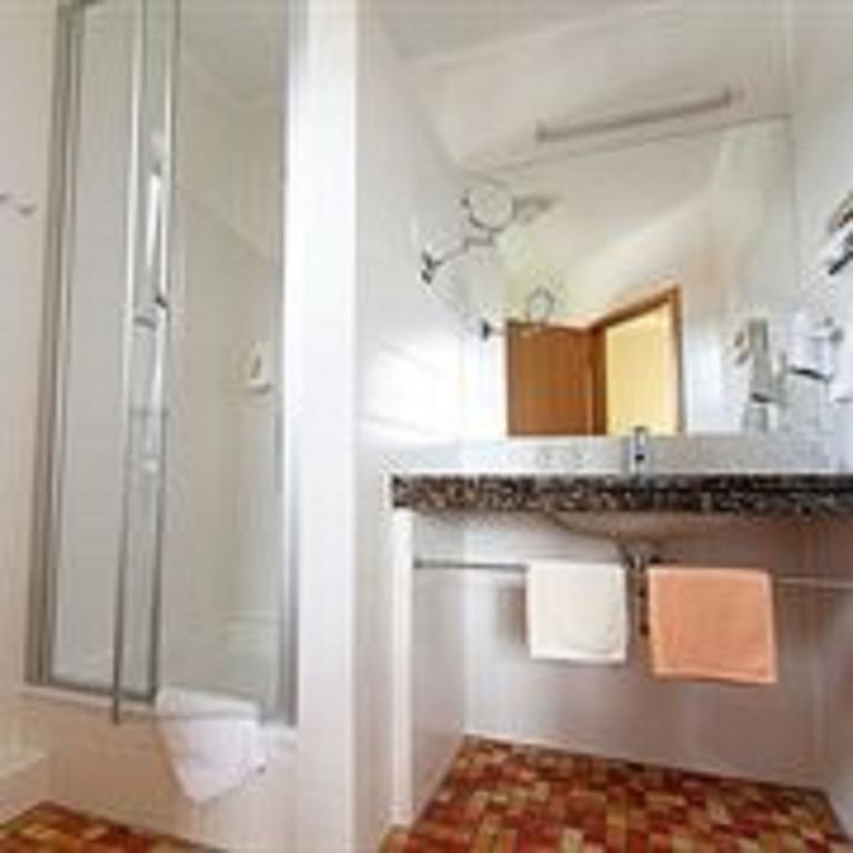 Hotel Und Landgasthof Zum Bockshahn Spessart  Luaran gambar